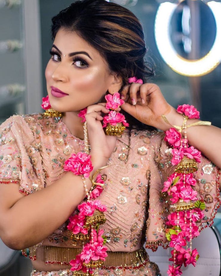 Flower jewellery for bangle 2025 ceremony